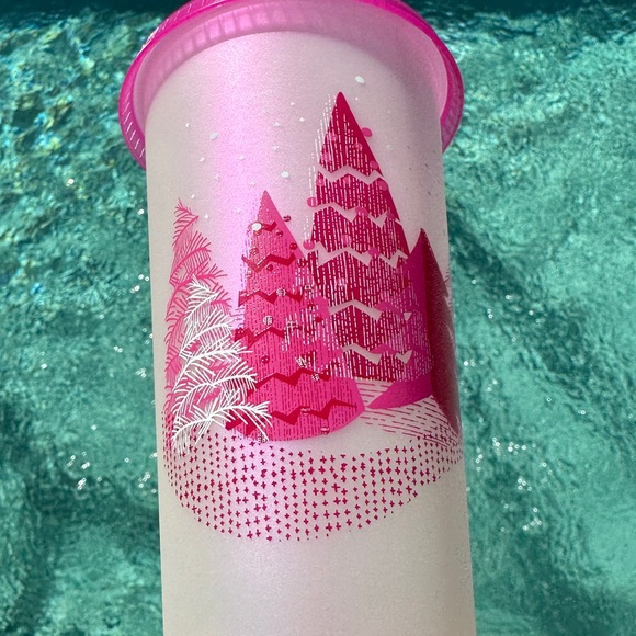 Starbucks 2021 Holiday Reusable Cold Cup Christmas Icon Tumbler - Picture 2 of 3